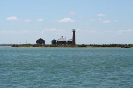 2011-07-08-Port-Aransas-Dolphin-tour-25.JPG