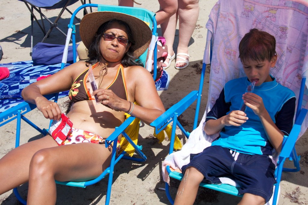 2011/07(July)/Port-Aransas/07-09-Port-Aransas-Beach/1024x768_2011-07-09-Port-Aransas-Beach-28-Kavita-Sachin.jpg
