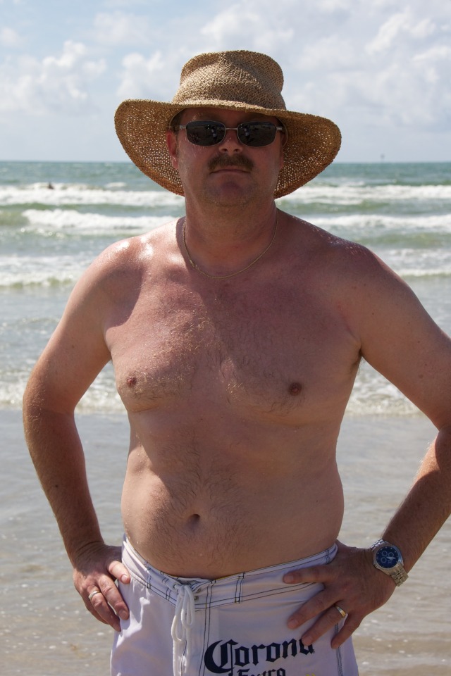 2011/07(July)/Port-Aransas/07-09-Port-Aransas-Beach/640x480_2011-07-09-Port-Aransas-Beach-02-Doug.jpg