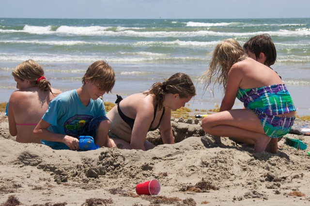2011-07-09-Port-Aransas-Beach-57-Brittney-Sachin-Kalyani-McKenzie-Chance.jpg