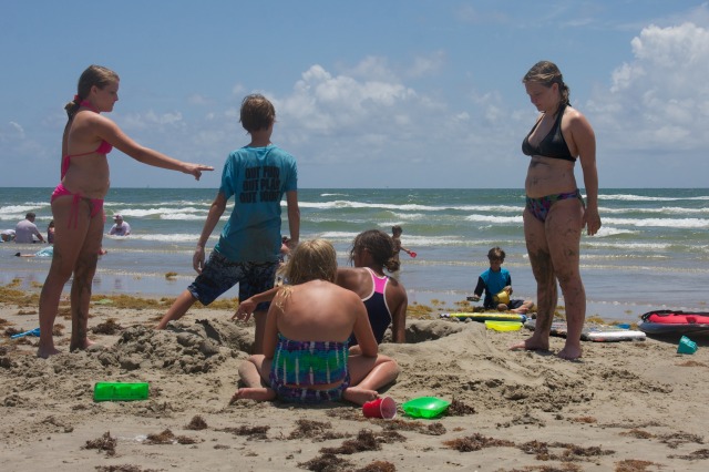 2011-07-09-Port-Aransas-Beach-62-Brittney-Sachin-Kalyani-McKenzie-Chance.jpg
