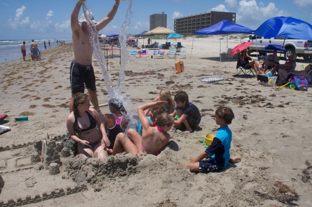2011/07(July)/Port-Aransas/07-09-Port-Aransas-Beach/640x480_2011-07-09-Port-Aransas-Beach-64-Brittney-Sachin-Kalyani-McKenzie-Chance-Travis-Dax.jpg