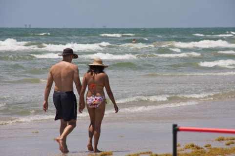 2011-07-09-Port-Aransas-Beach-54-Kavita-Ben.jpg