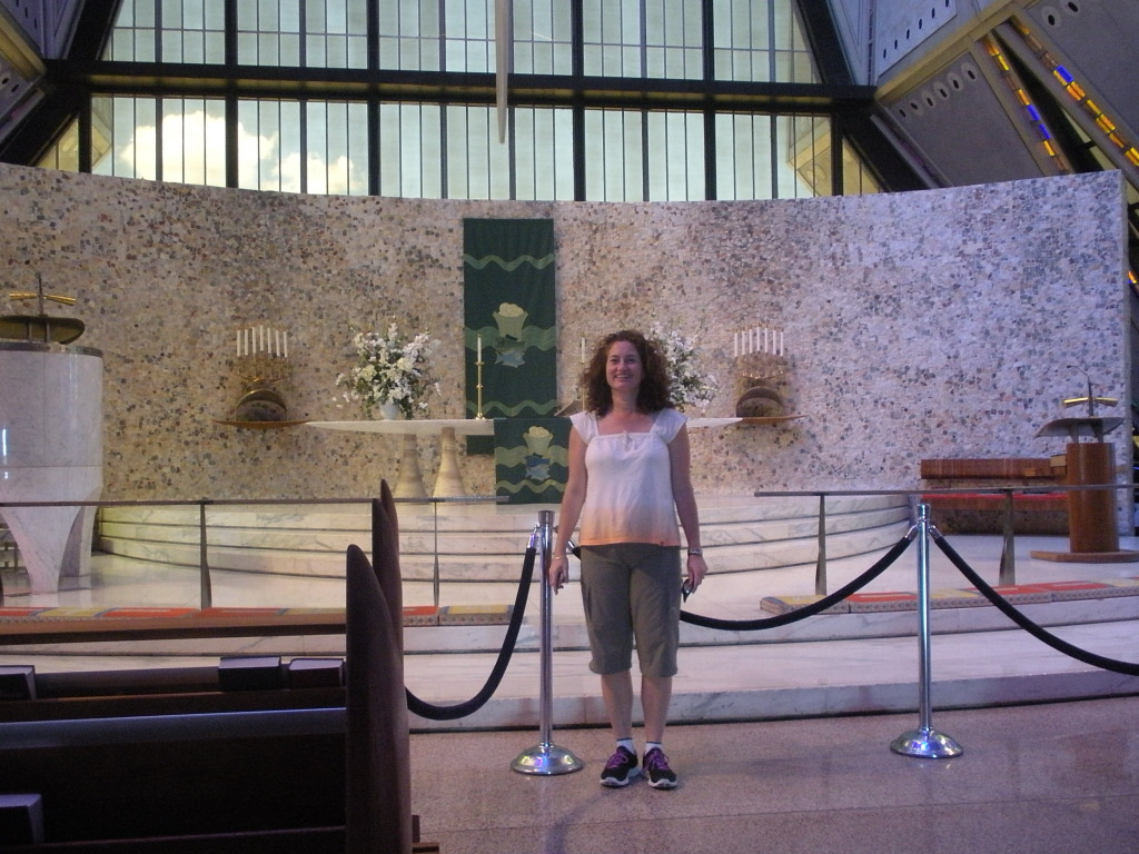 2011/08(August)/19th-Anniversary/1024x768_2012-08-19-Travis-Suzi-19th-Anniversary-2-Airforce-Academy.JPG