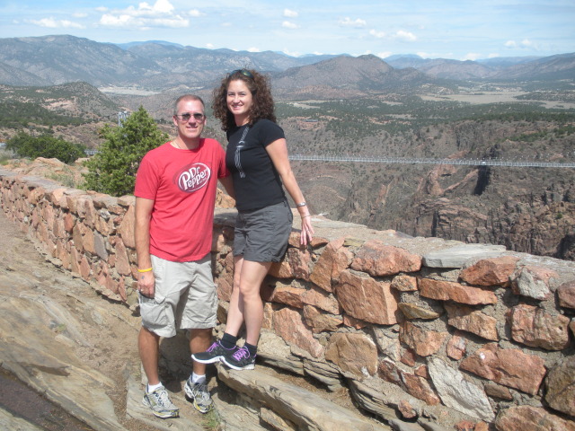 2011/08(August)/19th-Anniversary/640x480_2012-08-20-Travis-Suzi-19th-Anniversary-12-Royal-Gorge.JPG
