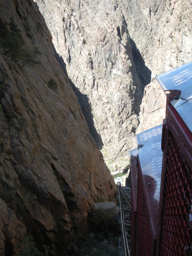 2011/08(August)/19th-Anniversary/800x600_2012-08-20-Travis-Suzi-19th-Anniversary-27-Royal-Gorge.JPG