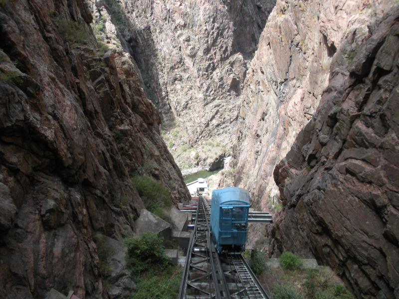 2011/08(August)/19th-Anniversary/800x600_2012-08-20-Travis-Suzi-19th-Anniversary-40-Royal-Gorge.JPG