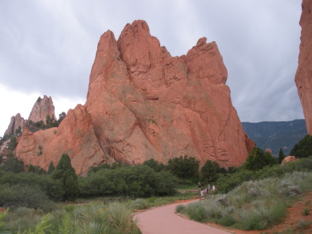 2012-08-20-Travis-Suzi-19th-Anniversary-55-Garden-of-the-Gods.JPG