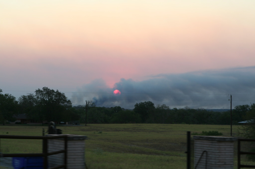2011/09(September)/Bastrop-Fire-Scout-Dontation-delivery/1024x768_2011-09-06-Bastrop-Fire-Scout-Donation-15.JPG