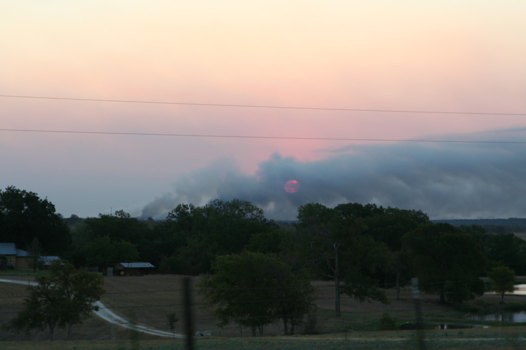 2011/09(September)/Bastrop-Fire-Scout-Dontation-delivery/1024x768_2011-09-06-Bastrop-Fire-Scout-Donation-21.JPG