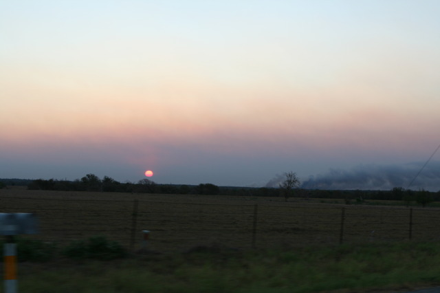2011/09(September)/Bastrop-Fire-Scout-Dontation-delivery/640x480_2011-09-06-Bastrop-Fire-Scout-Donation-03.JPG