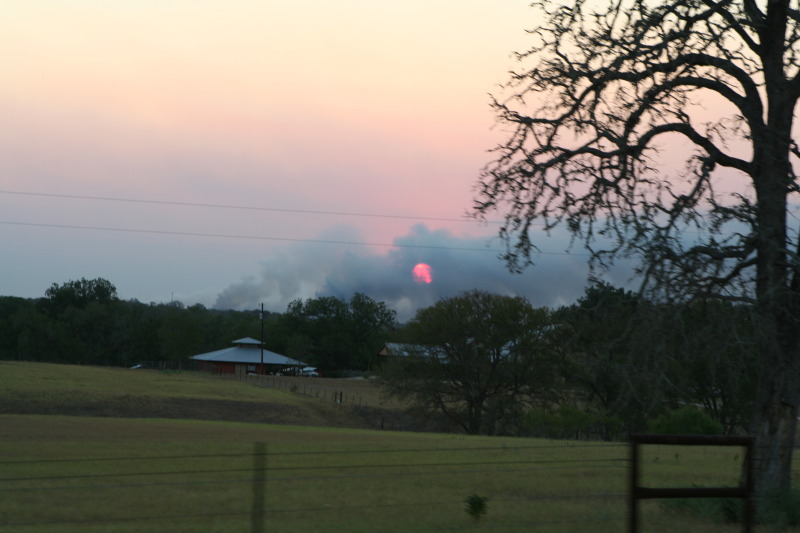 2011/09(September)/Bastrop-Fire-Scout-Dontation-delivery/800x600_2011-09-06-Bastrop-Fire-Scout-Donation-20.JPG