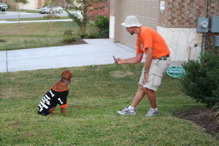 2011-10-31-Halloween-05-Travis-Bevo.JPG