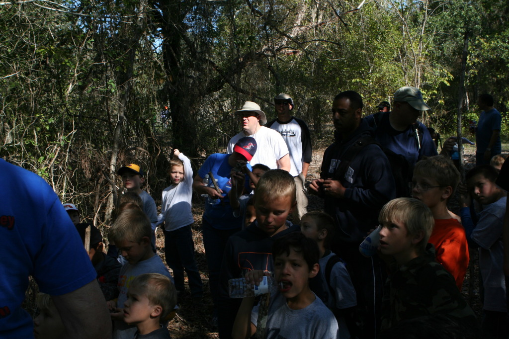 2011/10(October)/Pack409-Camp-Green-Dixon/1024x768_2011-10-29-Pack409-Green-Dixon-077.JPG