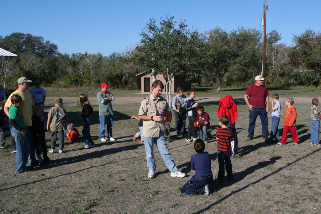 2011/10(October)/Pack409-Camp-Green-Dixon/1024x768_2011-10-30-Pack409-Green-Dixon-130.JPG