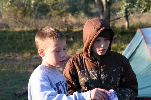 2011/10(October)/Pack409-Camp-Green-Dixon/640x480_2011-10-29-Pack409-Green-Dixon-014.JPG