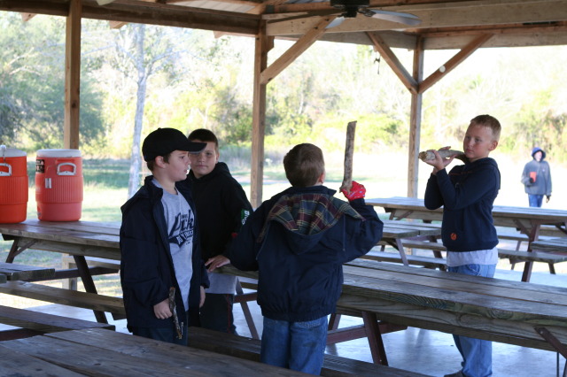 2011/10(October)/Pack409-Camp-Green-Dixon/640x480_2011-10-29-Pack409-Green-Dixon-032.JPG
