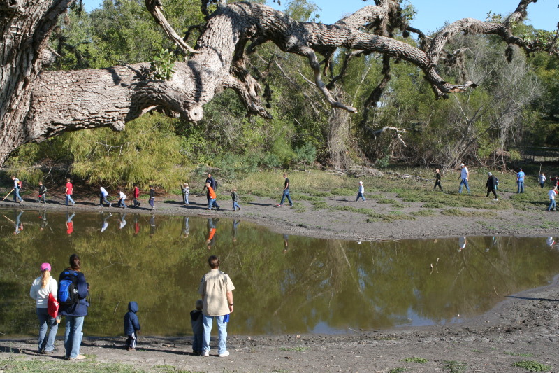 2011/10(October)/Pack409-Camp-Green-Dixon/800x600_2011-10-29-Pack409-Green-Dixon-052.JPG