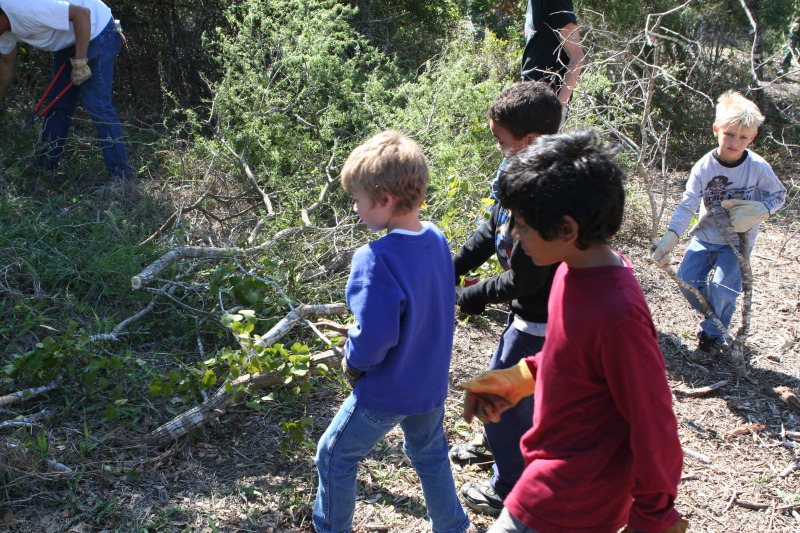 2011/10(October)/Pack409-Camp-Green-Dixon/800x600_2011-10-29-Pack409-Green-Dixon-088.JPG