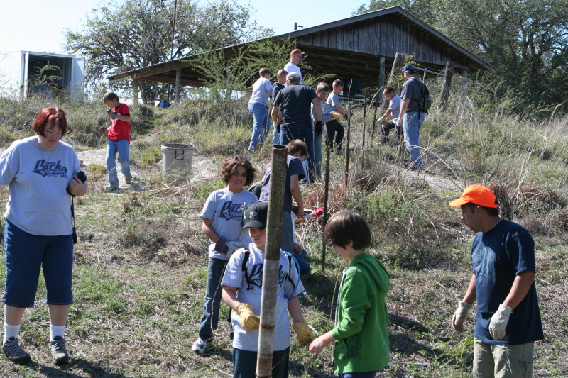 2011/10(October)/Pack409-Camp-Green-Dixon/800x600_2011-10-29-Pack409-Green-Dixon-095.JPG
