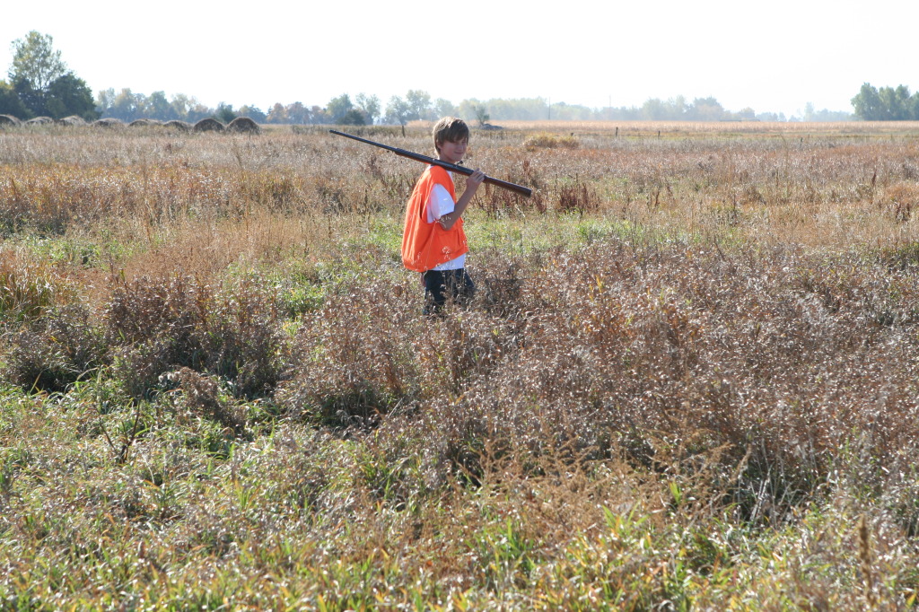 2011/10(October)/South-Dakota-SD/1-Mt-Vernon/Day-3-Hunting/1024x768_2011-10-03-SD-Hunting-09-Chance.JPG