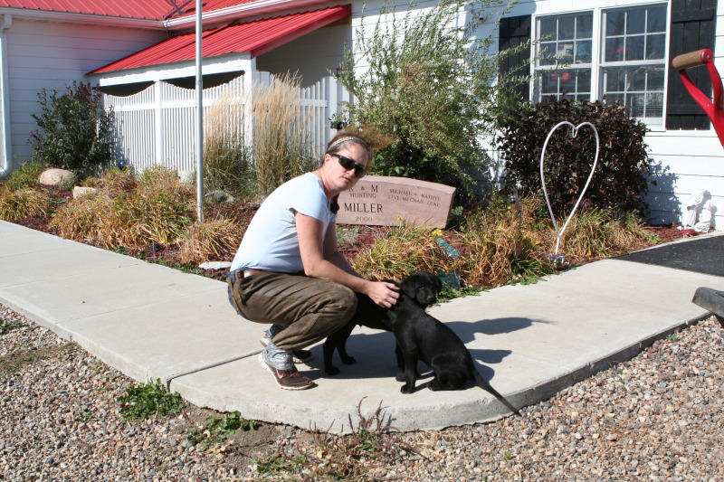 2011/10(October)/South-Dakota-SD/1-Mt-Vernon/Day-3-Hunting/800x600_2011-10-03-SD-Hunting-18-Suzi.JPG