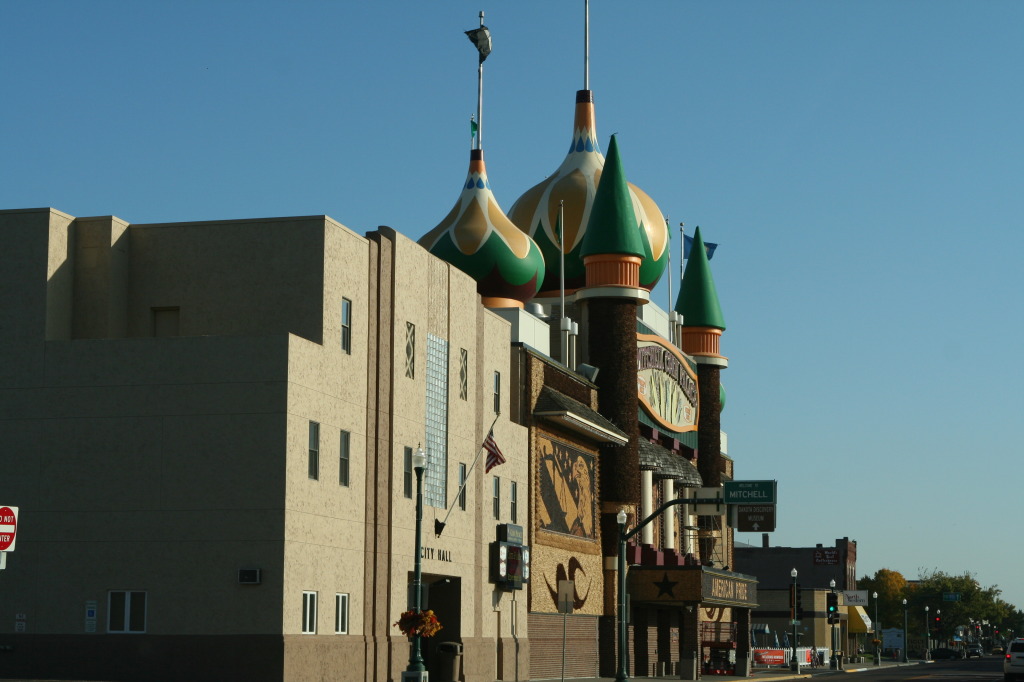 2011-10-04-SD-19-Corn-Palace.JPG