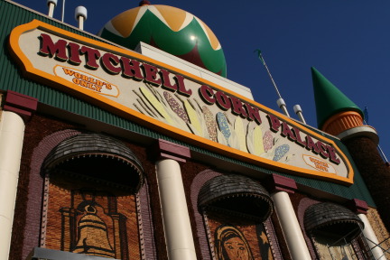 2011-10-04-SD-16-Corn-Palace.JPG