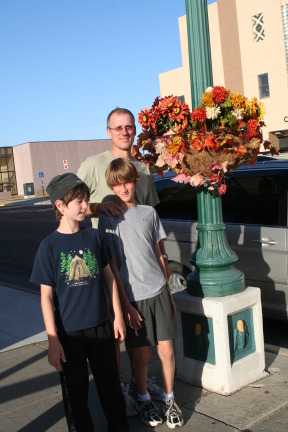2011-10-04-SD-21-Corn-Palace-Dax-Chance-Travis.JPG