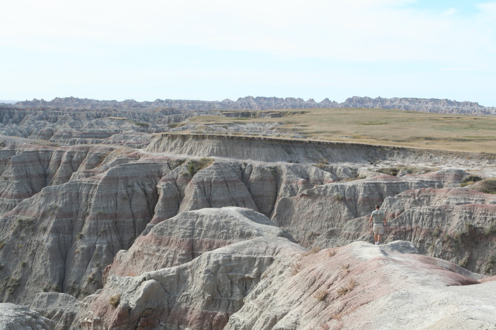 2011/10(October)/South-Dakota-SD/2-Badlands/1024x768_2011-10-05-SD-Badlands-11.JPG