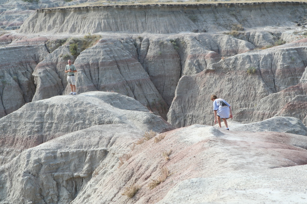 2011/10(October)/South-Dakota-SD/2-Badlands/1024x768_2011-10-05-SD-Badlands-12-Travis-Chance.JPG