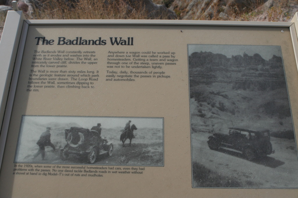 2011/10(October)/South-Dakota-SD/2-Badlands/1024x768_2011-10-05-SD-Badlands-22.JPG