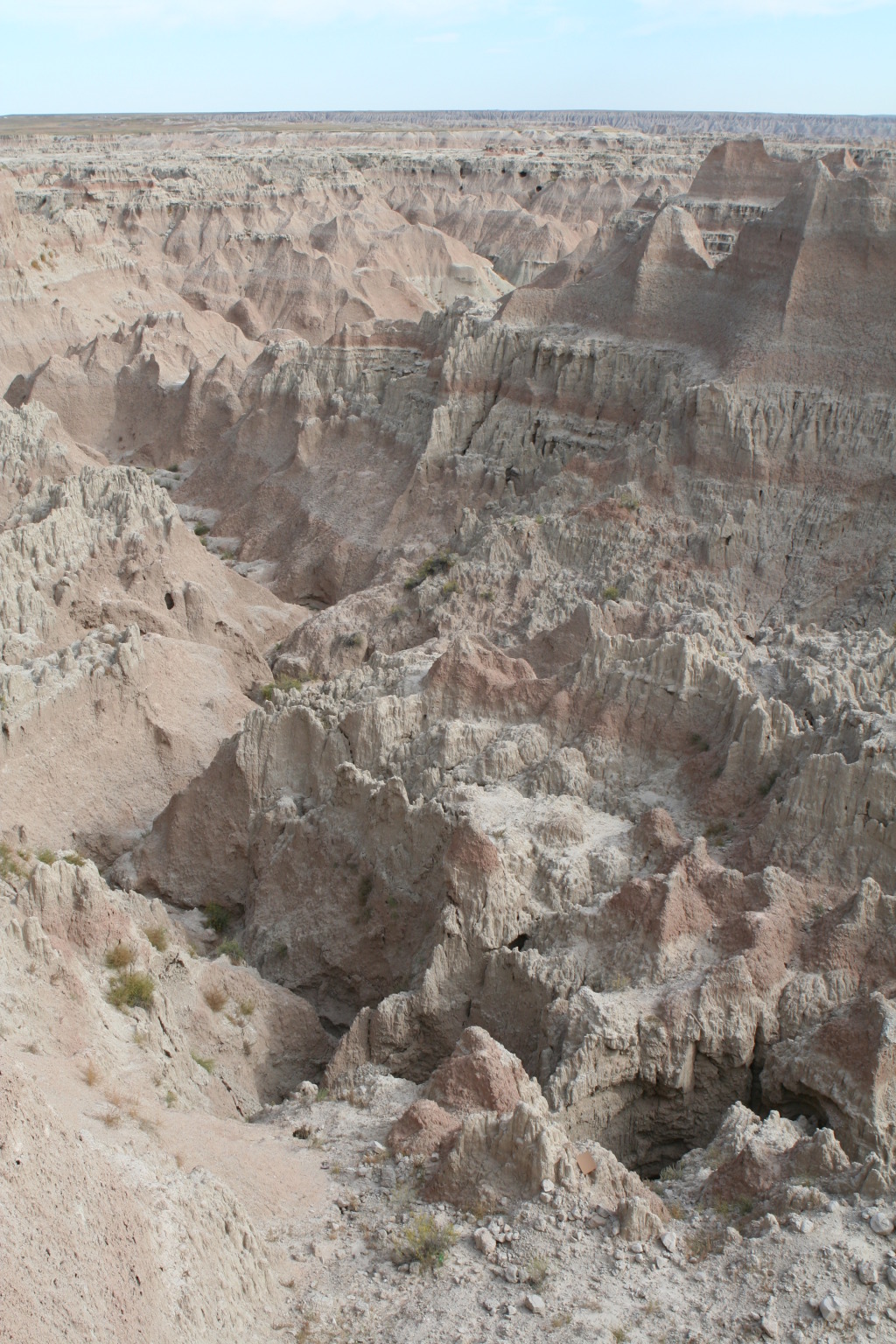 2011/10(October)/South-Dakota-SD/2-Badlands/1024x768_2011-10-05-SD-Badlands-49.JPG