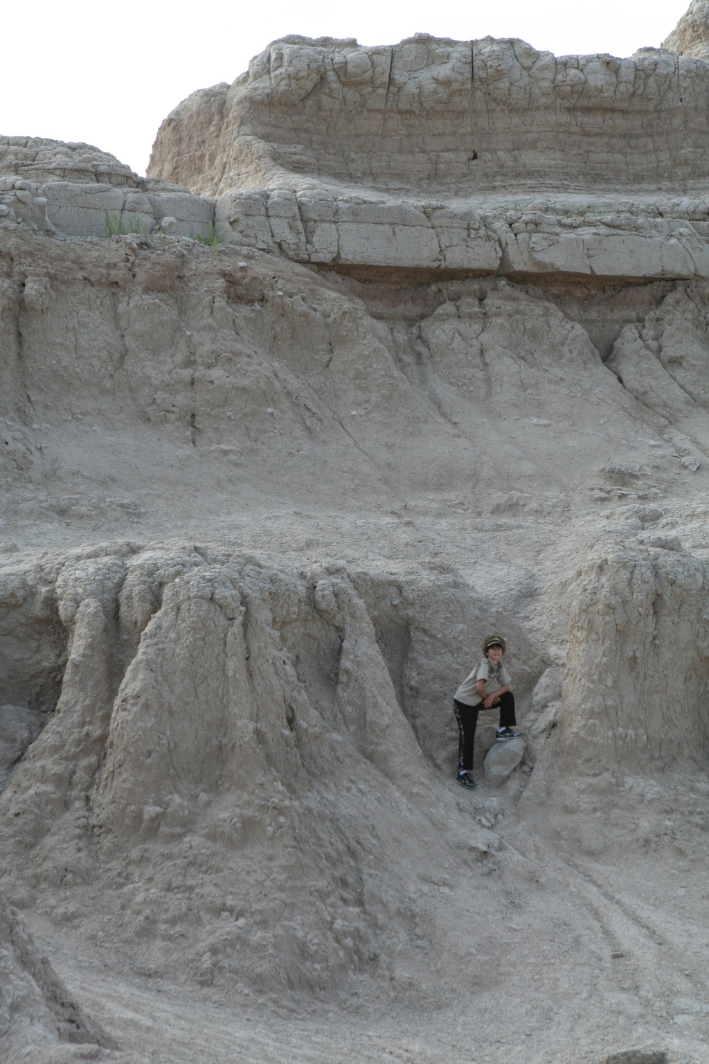 2011/10(October)/South-Dakota-SD/2-Badlands/1024x768_2011-10-05-SD-Badlands-50-Dax.JPG