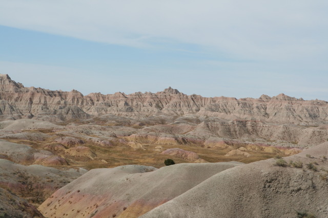 2011/10(October)/South-Dakota-SD/2-Badlands/640x480_2011-10-05-SD-Badlands-60-colors.JPG