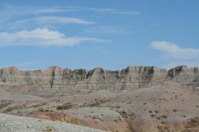 2011/10(October)/South-Dakota-SD/2-Badlands/640x480_2011-10-05-SD-Badlands-70-colors.JPG