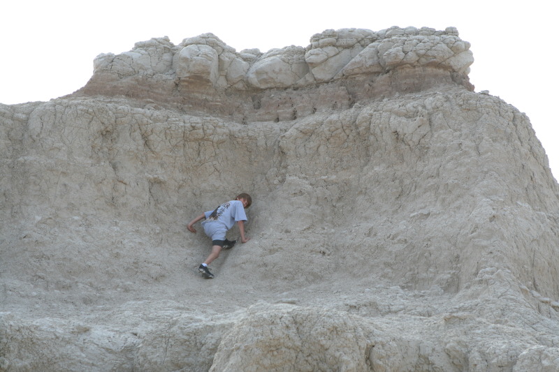 2011/10(October)/South-Dakota-SD/2-Badlands/800x600_2011-10-05-SD-Badlands-53-Chance.JPG