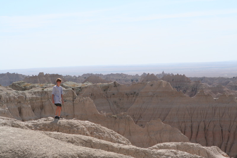 2011/10(October)/South-Dakota-SD/2-Badlands/800x600_2011-10-05-SD-Badlands-96-Chance.JPG