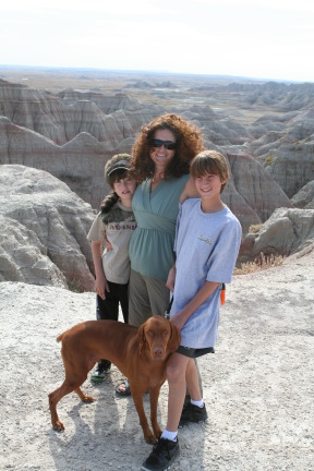2011-10-05-SD-Badlands-13-Dax-Suzi-Chance-Bevo.JPG