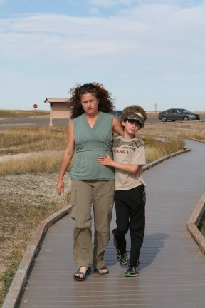 2011-10-05-SD-Badlands-21-Suzi-Dax-upset-GOOD.JPG