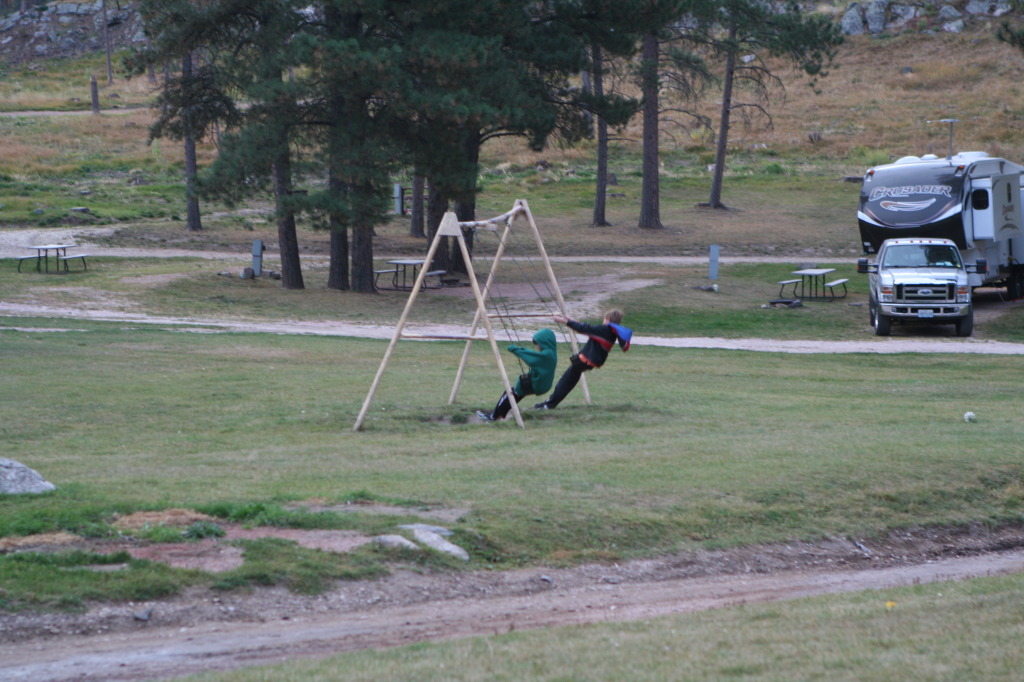 2011/10(October)/South-Dakota-SD/4-Camping-Crazy-Horse/1024x768_2011-10-06-SD-02-Camping-Dax-Chance.JPG