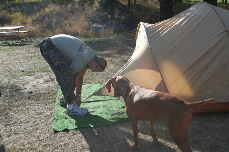 2011/10(October)/South-Dakota-SD/4-Camping-Crazy-Horse/800x600_2011-11-05-SD-03-Camping-Travis-Bevo.JPG