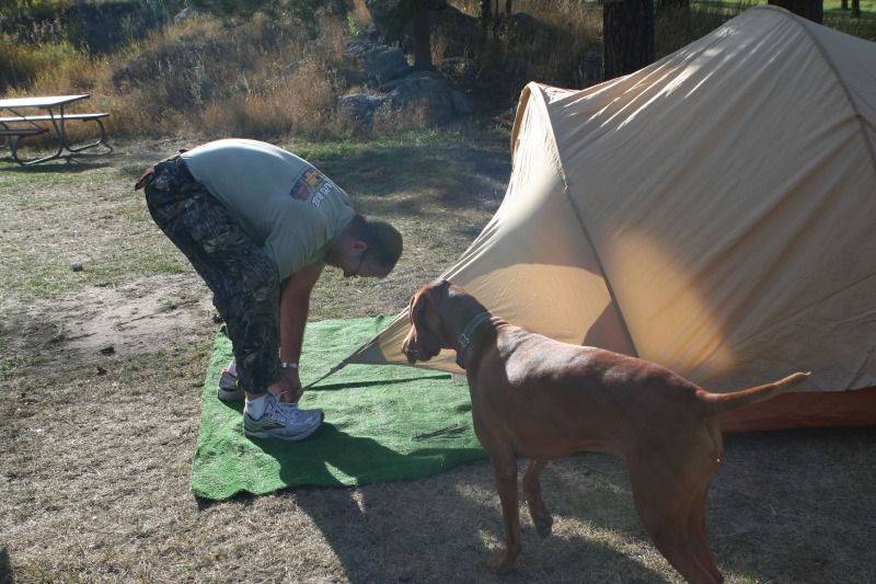 2011/10(October)/South-Dakota-SD/4-Camping-Crazy-Horse/800x600_2011-11-05-SD-04-Camping-Travis-Bevo.JPG