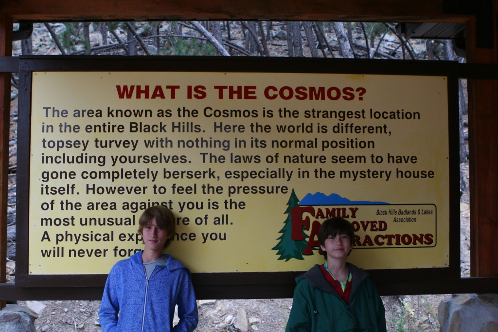 2011/10(October)/South-Dakota-SD/5-Cosmos/1024x768_2011-10-06-SD-Cosmos-02-Chance-Dax.JPG