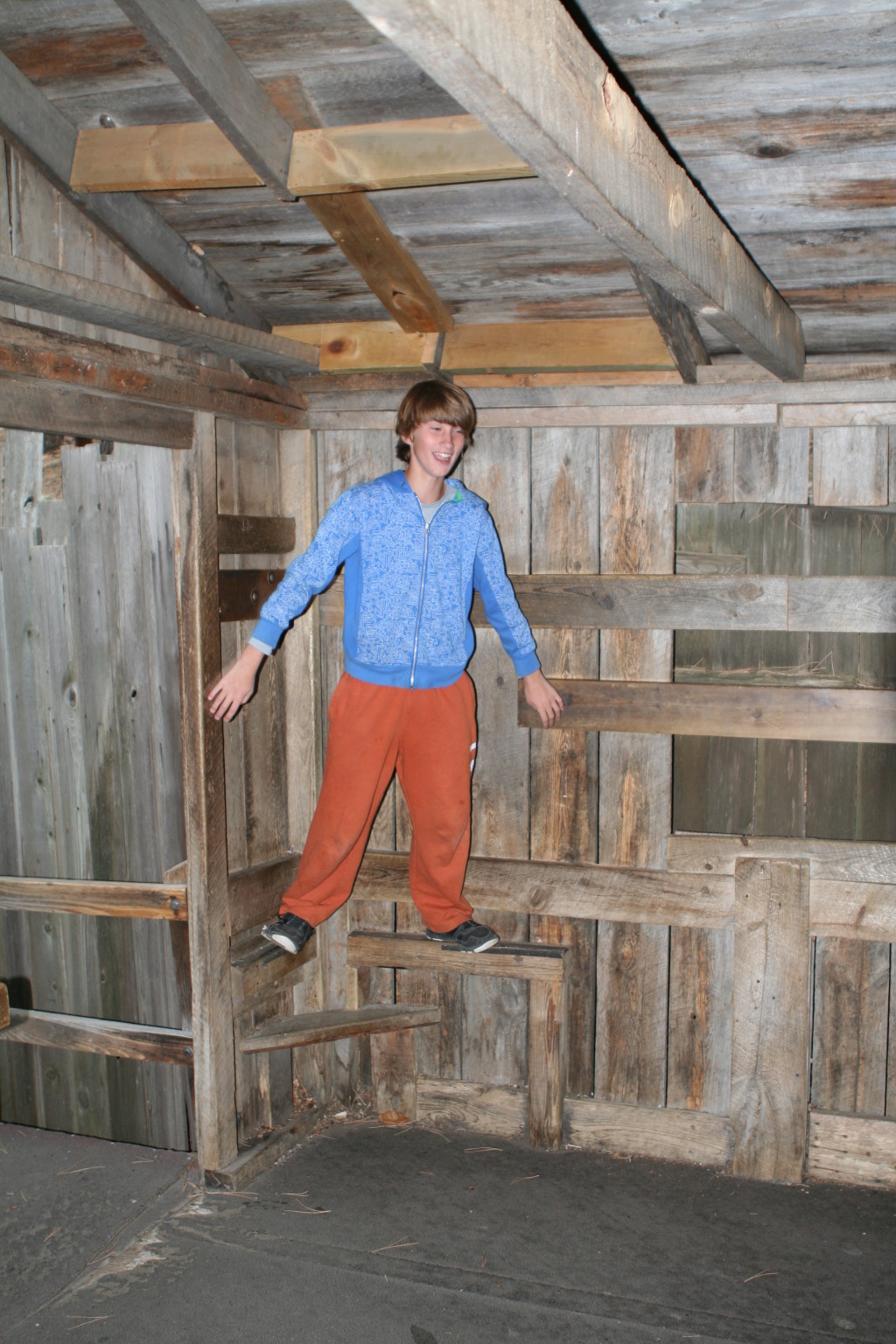 2011/10(October)/South-Dakota-SD/5-Cosmos/1024x768_2011-10-06-SD-Cosmos-33-Chance.JPG