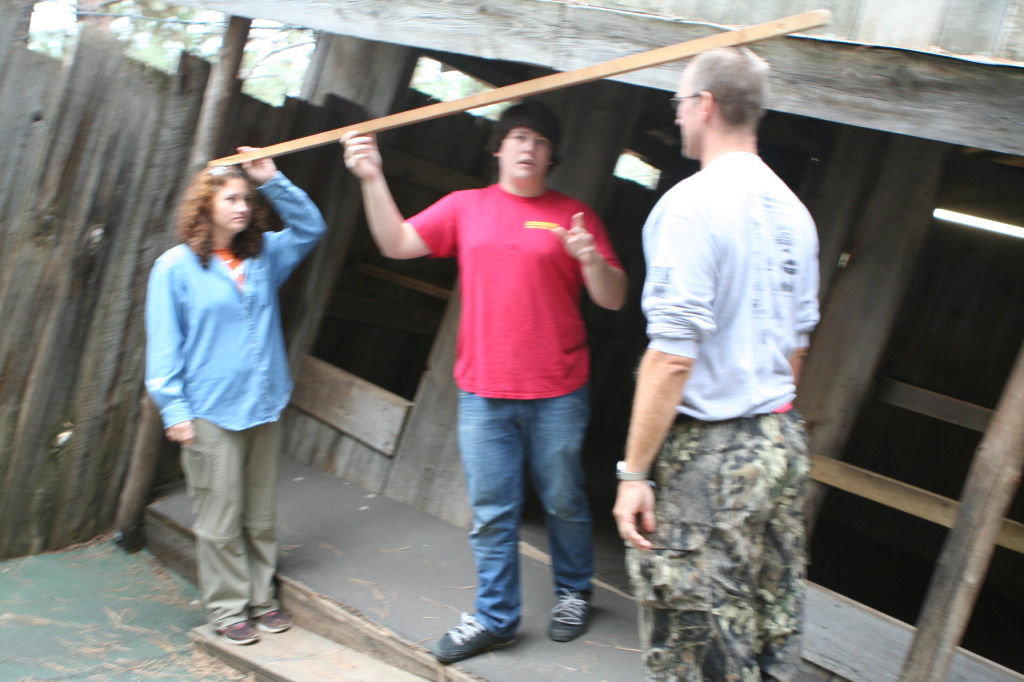 2011/10(October)/South-Dakota-SD/5-Cosmos/1024x768_2011-10-06-SD-Cosmos-55-Suzi-Travis.JPG