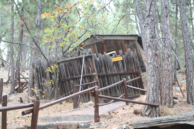 2011/10(October)/South-Dakota-SD/5-Cosmos/640x480_2011-10-06-SD-Cosmos-14.JPG