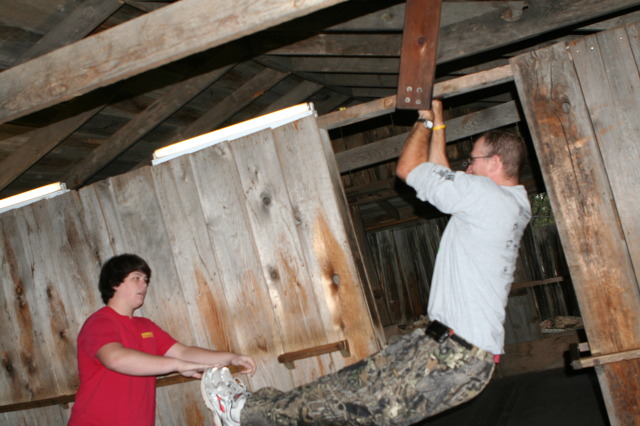 2011/10(October)/South-Dakota-SD/5-Cosmos/640x480_2011-10-06-SD-Cosmos-29-Travis.JPG
