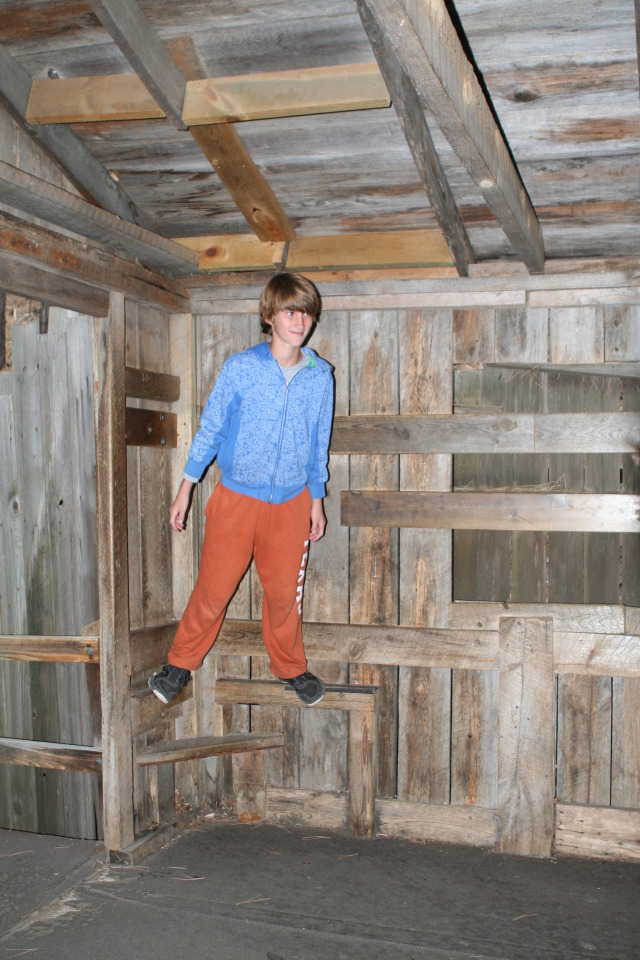 2011/10(October)/South-Dakota-SD/5-Cosmos/640x480_2011-10-06-SD-Cosmos-35-Chance.JPG