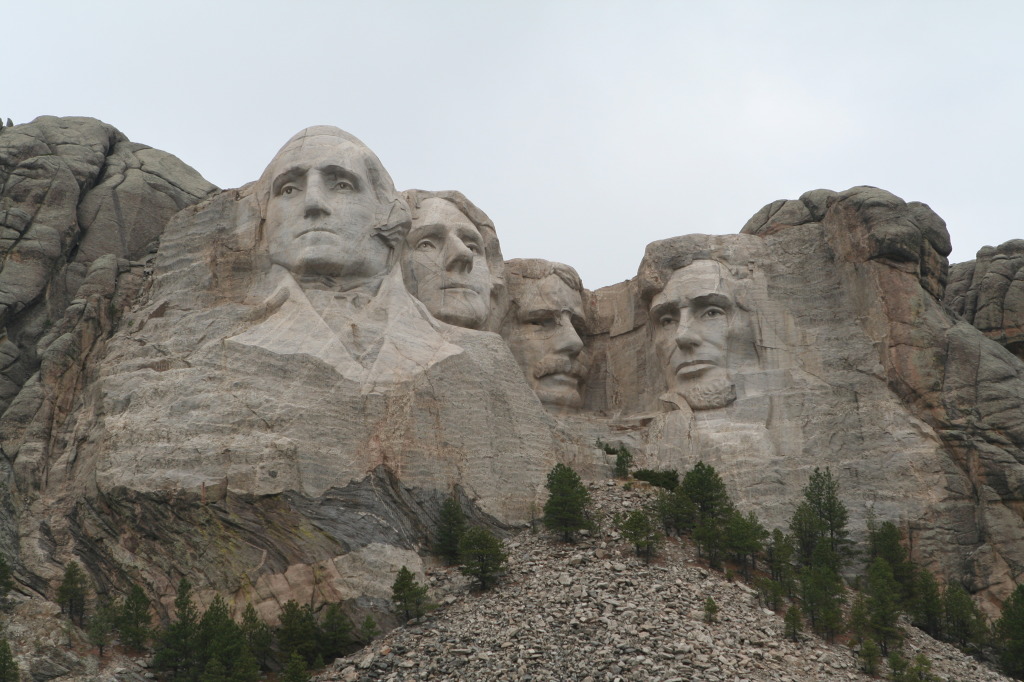 2011/10(October)/South-Dakota-SD/6-Mt-Rushmore/1024x768_2011-10-06-SD-Mt-Rushmore-14.JPG